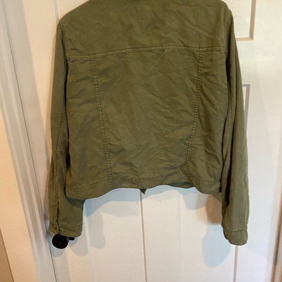 Fall green Gap, crop jacket size XL - Picture 3 of 3